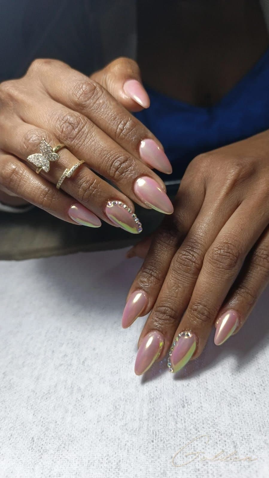 Semi — Aurora · Golden Beauty Studio Sabaneta